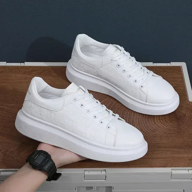 Leather Casual Shoes Men 2025 New Lace-up Thick Sole Casual Sneakers Versatile Leather Muffin Shoes Elevated Male Board Footwear