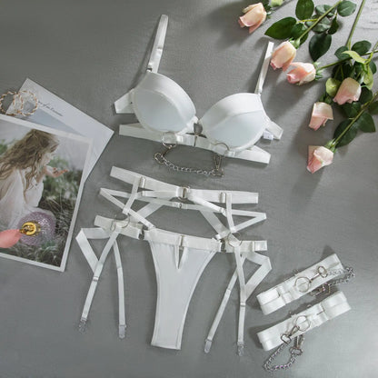 Sexy Fashion Metal Chain Motorcycle Accessories Solid Color Four-Piece Set Front Buckle Sexy Lingerie Set in Stock