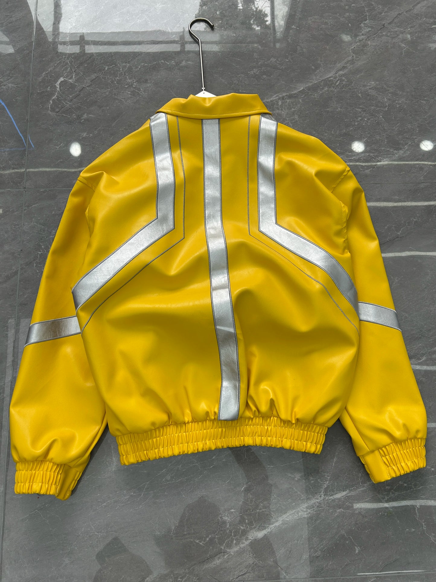 Cool Stylish High Street Heavy-duty Jackets for Men Silhouette Embroidered Contrast Color Patchwork Leather Racing Jacket