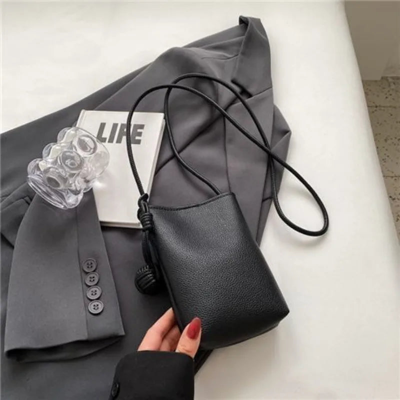 Women Handbags Female Pu Leather Shoulder Bags Luxury Large Capacity Crossbody Bags Portable Phone Purse Vacation Travel