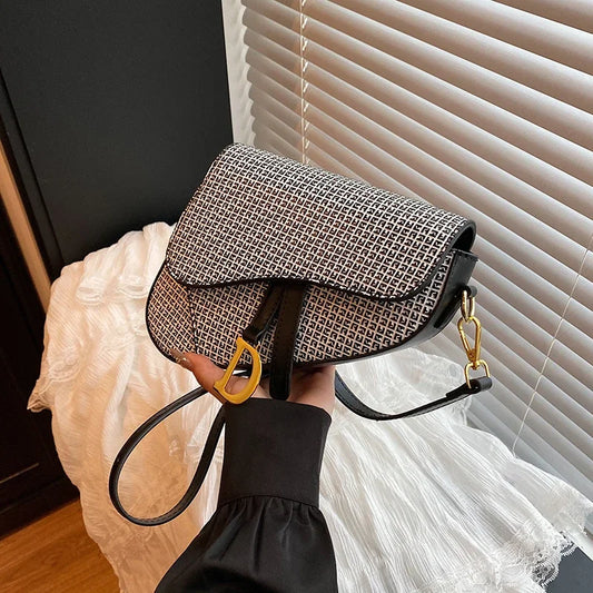 Women's Leather Luxury Crossbody Handbag Elegant Classic Designer Shoulder Tote Bag For Stylish Daily Wear