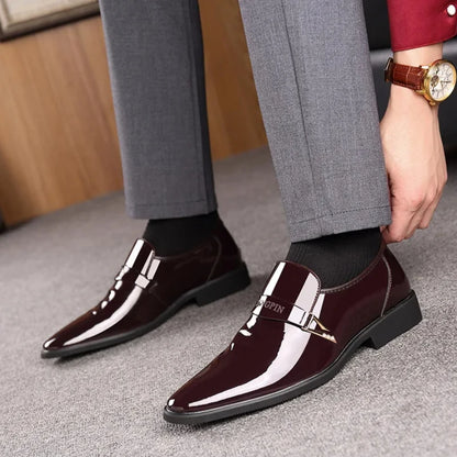 2025 Leather Shoes for Men Patent Leather Mens Casual Oxford Shoes Moccasin Glitter Male Footwear Designer Business Casual Shoes