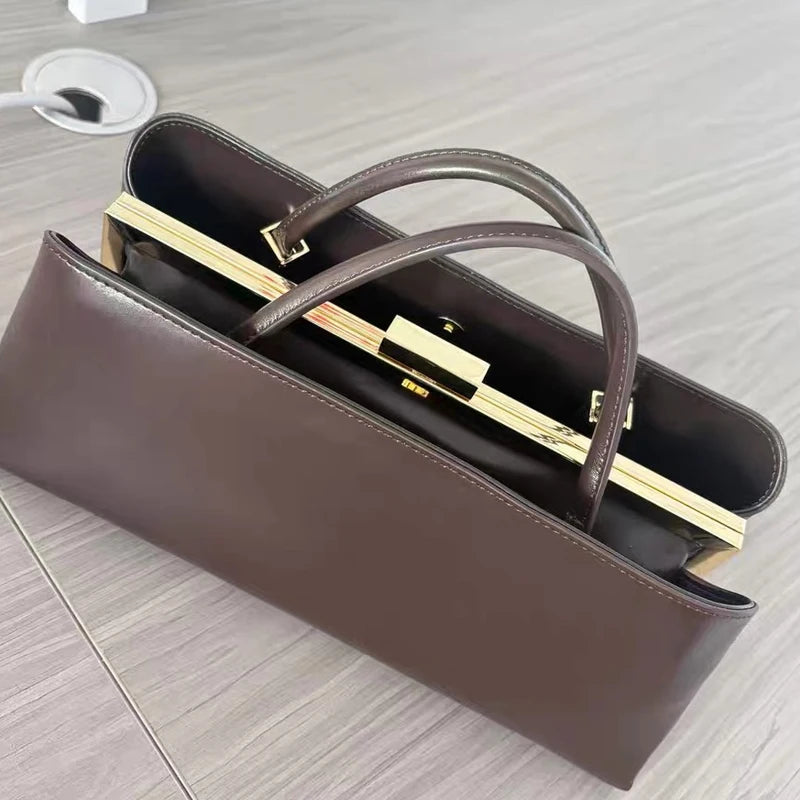 Luxury Leather Handbag For Women High-end Hardware Magnetic Suction Clip Design Elegant Minimalist Shoulder Underarm Bag Purse