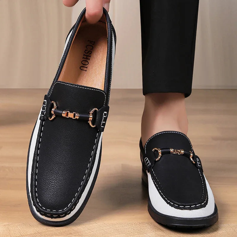 Luxury Brand Genuine Leather Mens Shoes Wedding  Slip on Loafers New Trend Metal Buckle Moccasins Versatile Male Business Shoes