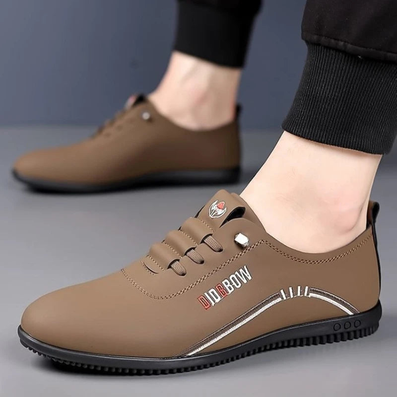 Leather Shoes for Men Fashion Soft Sole Men Loafers Comfortable Lightweight Walking Shoes Men Flats Moccasins Zapatillas Hombre