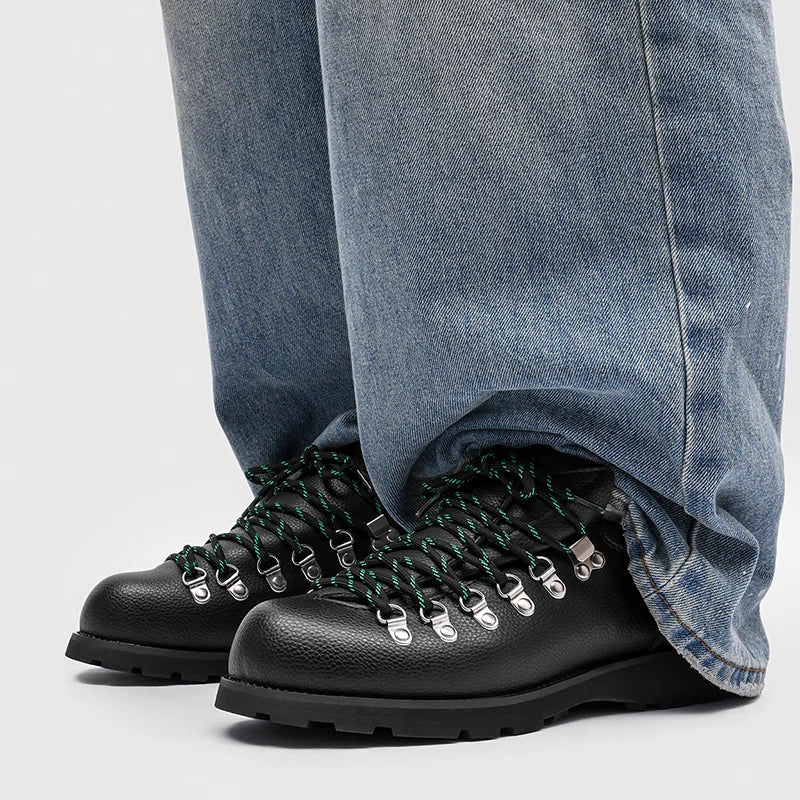 Men's Fashion Leather Shoes Classic luxury designer style Work Office Outdoor Hot selling trendy young shoes Handsome New