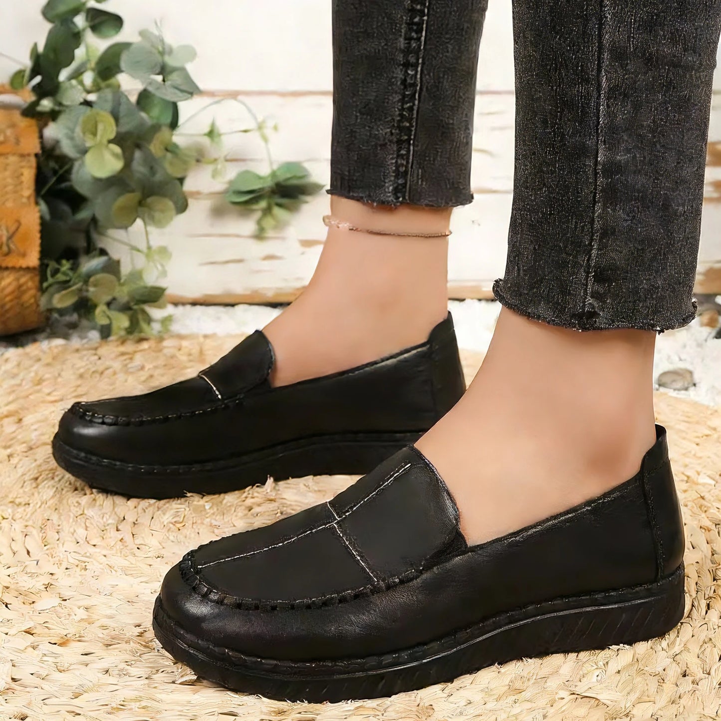 Women's loafers, women's flat shoes, lightweight mom shoes, women's casual shoes, durable artificial leather