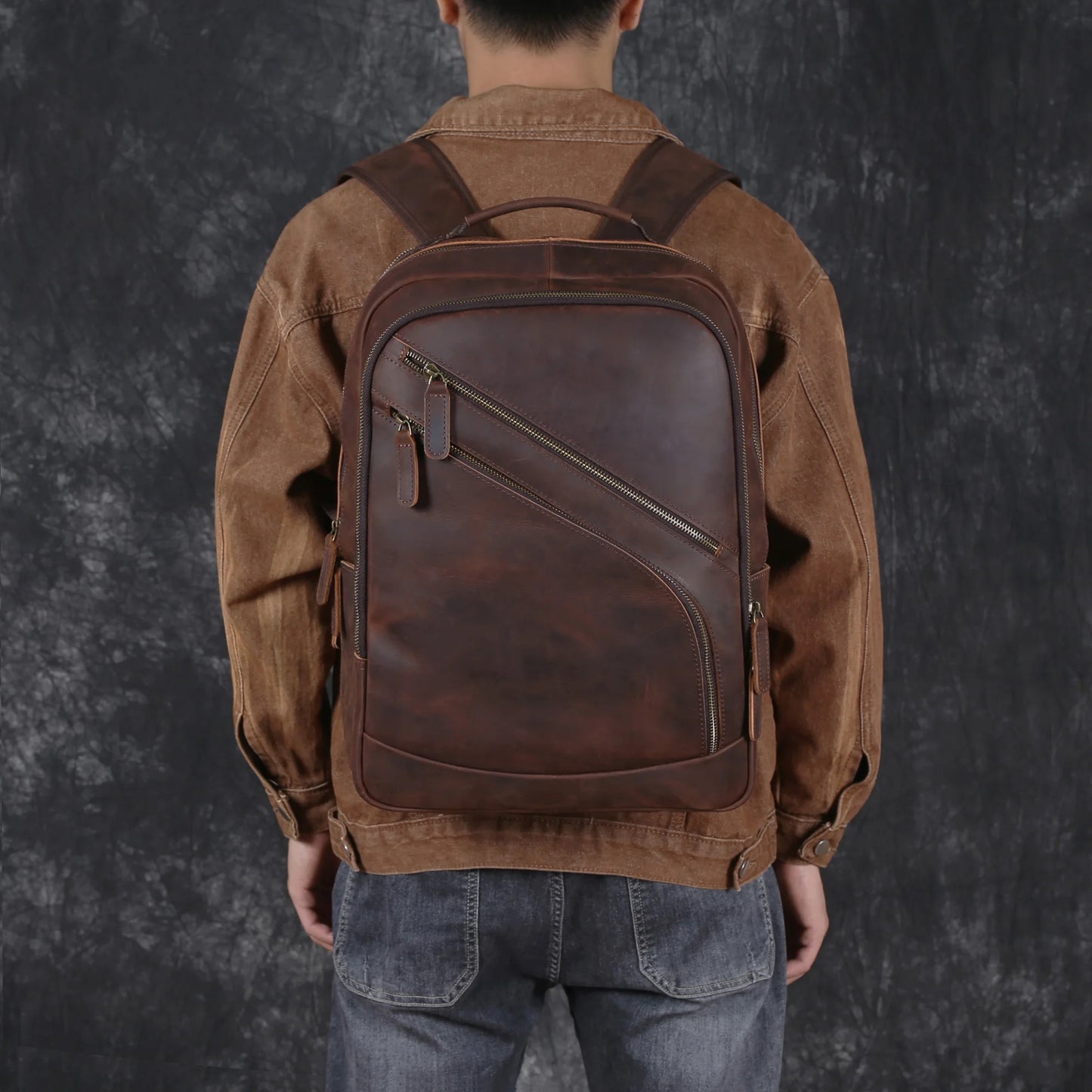Leather Backpack Men's Backpack Top Layer Cowhide Computer Bag Large Capacity Hiking Bag Retro Travel Bag Fashion Schoolbag