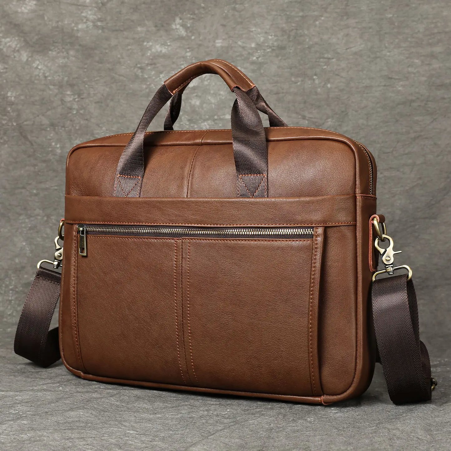 Men's Fashionable Genuine Leather Business Briefcase with Large Capacity151-inch laptop handbag made of top-grade cowhide