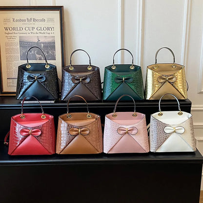 2026 New Women's Handbag Fashion High Quality Bow Women's Shoulder Bag Advanced Versatile Multi Functional Mobile Storage Bag
