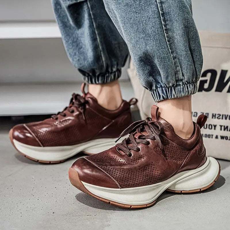 British Style Men's Casual Leather Shoes Luxury Lightweight Outdoor Leisure Baskets Hommes Retro Winter Men's Sneakers man shoes