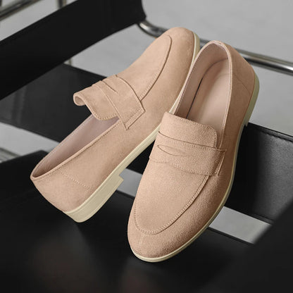 Fashion Leather Mens Loafers Lightweight Soft Sole Casual Shoes Retro Dress Shoes Slip on Flat Moccasins Designer Business Shoes
