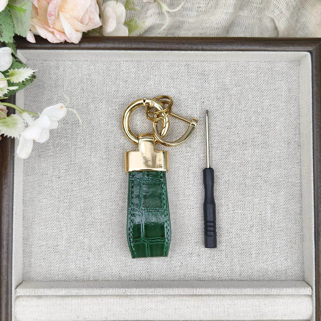New Style Leather Car Keychain Motorcycle Holder Pendant Charm Keychain Accessories Gift for Gadget Jewelry