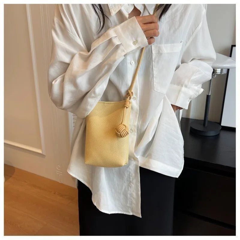 Women Handbags Female Pu Leather Shoulder Bags Luxury Large Capacity Crossbody Bags Portable Phone Purse Vacation Travel