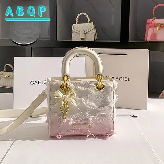 Women's Handbag Elegant Synthetic Crossbody Golden-Tone Hardware Closure 2026 New Design for Parties Luxury Shoulder Purse