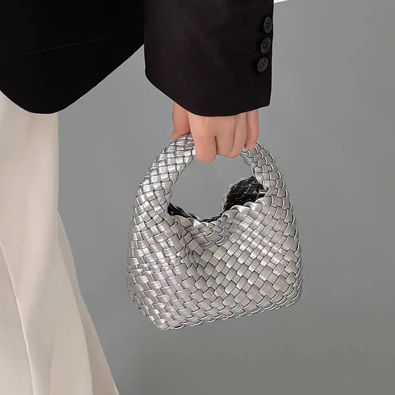 Woven Handbag for Women Soft PU Leather Knitted Tote Bag Fashion Woven Shoulder Bag Summer Beach Hobo Bag Minimalist Clutch