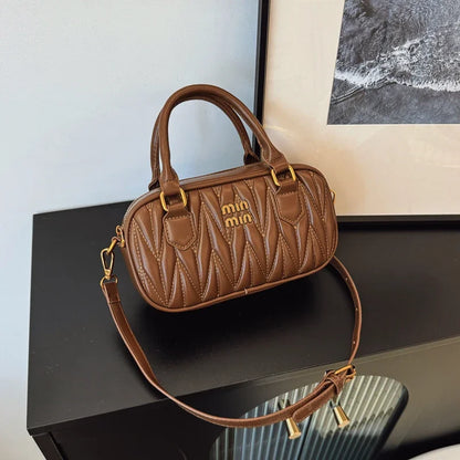 Women Luxury High End Leather Elegant Fashion Shoulder Bag Designer Classic Tote Handbag For Urban Commuter Lifestyle Wear