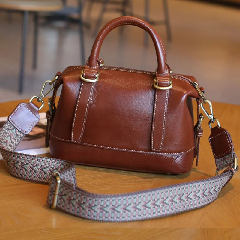 New Genuine Leather Boston Bag for Women First Layer Cowhide Shoulder Crossbody Handbag Elegant Versatile Top Handle Purse