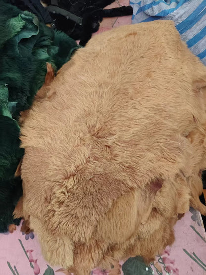 Whole Tuscan Sheepskin Dyed Fur Integrated with the Skin High Density Thick Velvet Curly Wool Sheep Warm Sofa Cushion