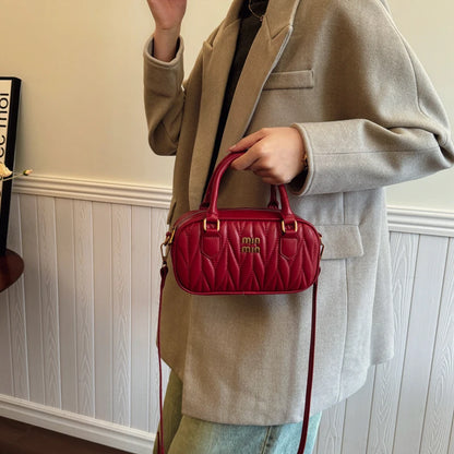 Women Luxury High End Leather Elegant Fashion Shoulder Bag Designer Classic Tote Handbag For Urban Commuter Lifestyle Wear