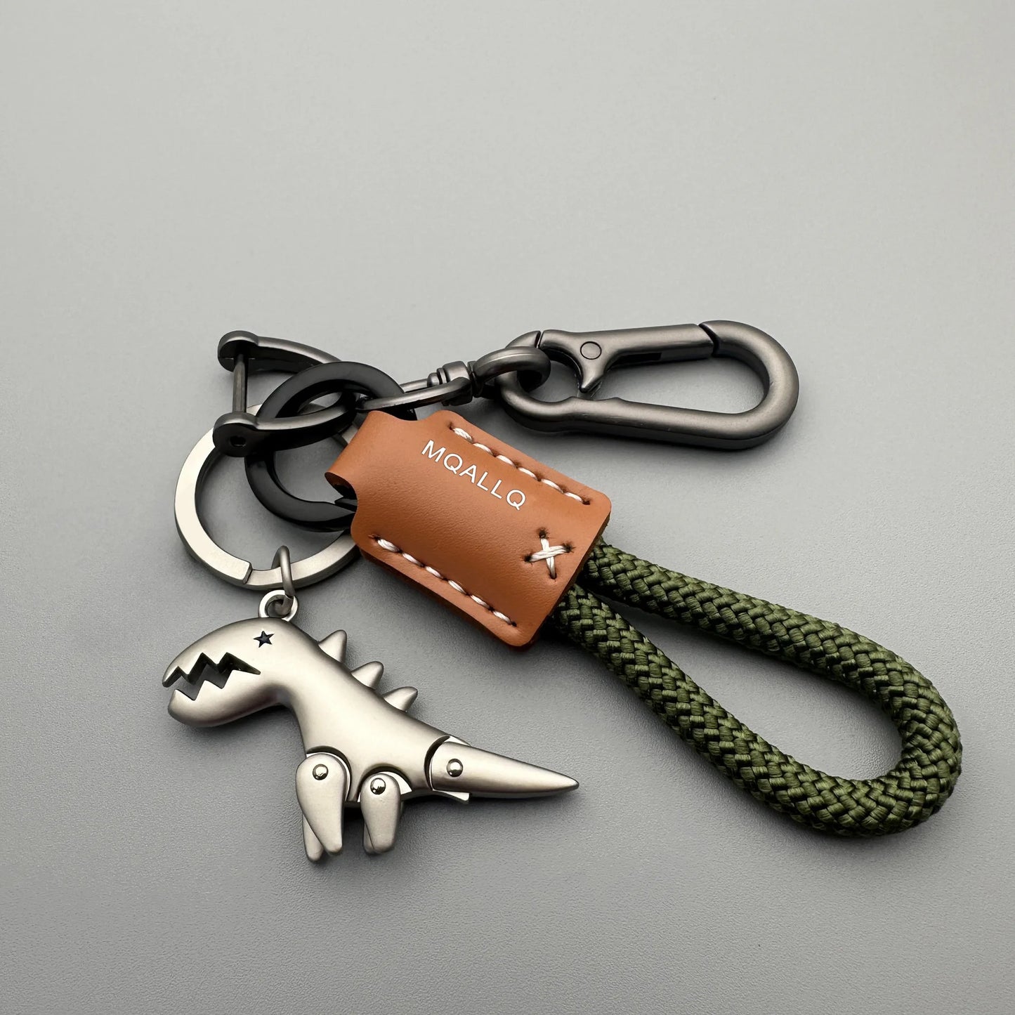 Motorcycle Decoration Accessories and Car Keychain Single Leather Woven Rope Metal Keychain Handbag Pendant Small Gift