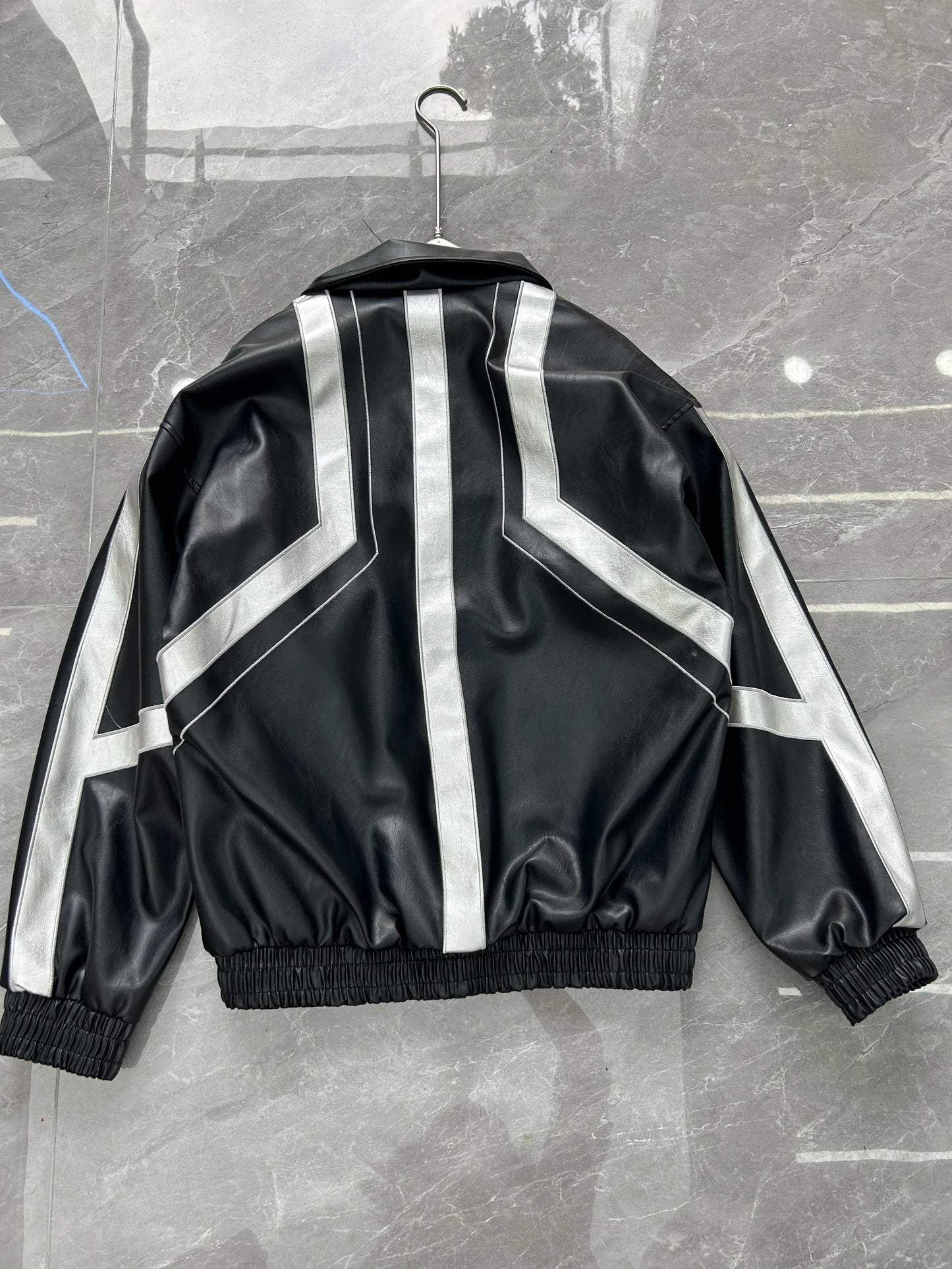 Cool Stylish High Street Heavy-duty Jackets for Men Silhouette Embroidered Contrast Color Patchwork Leather Racing Jacket