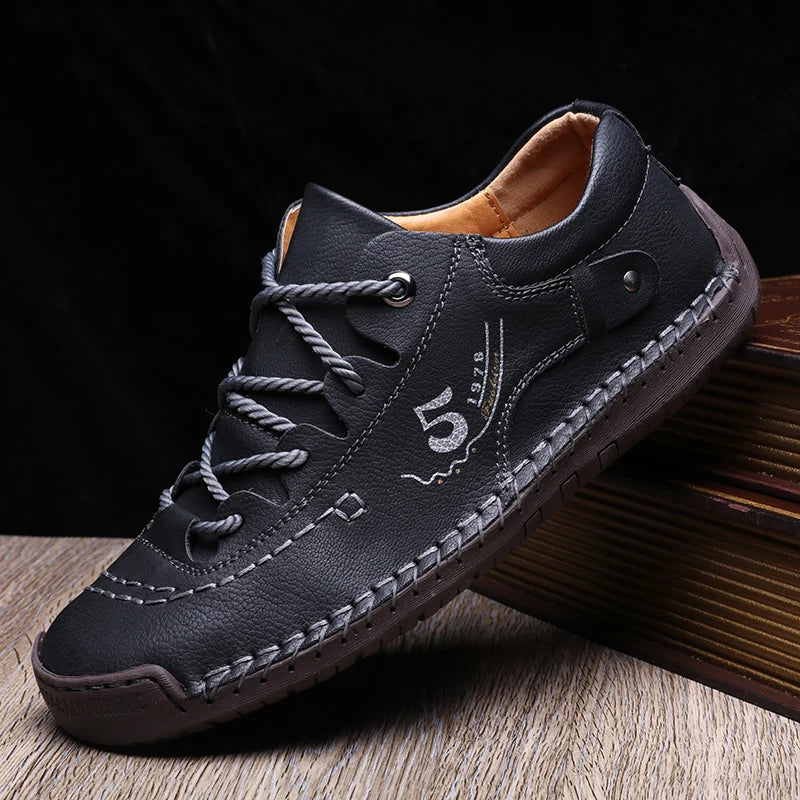 New Men Leather Casual Shoes Outdoor Comfortable High Quality Fashion Soft Homme Classic Ankle Non-slip Flats Moccasin Trend