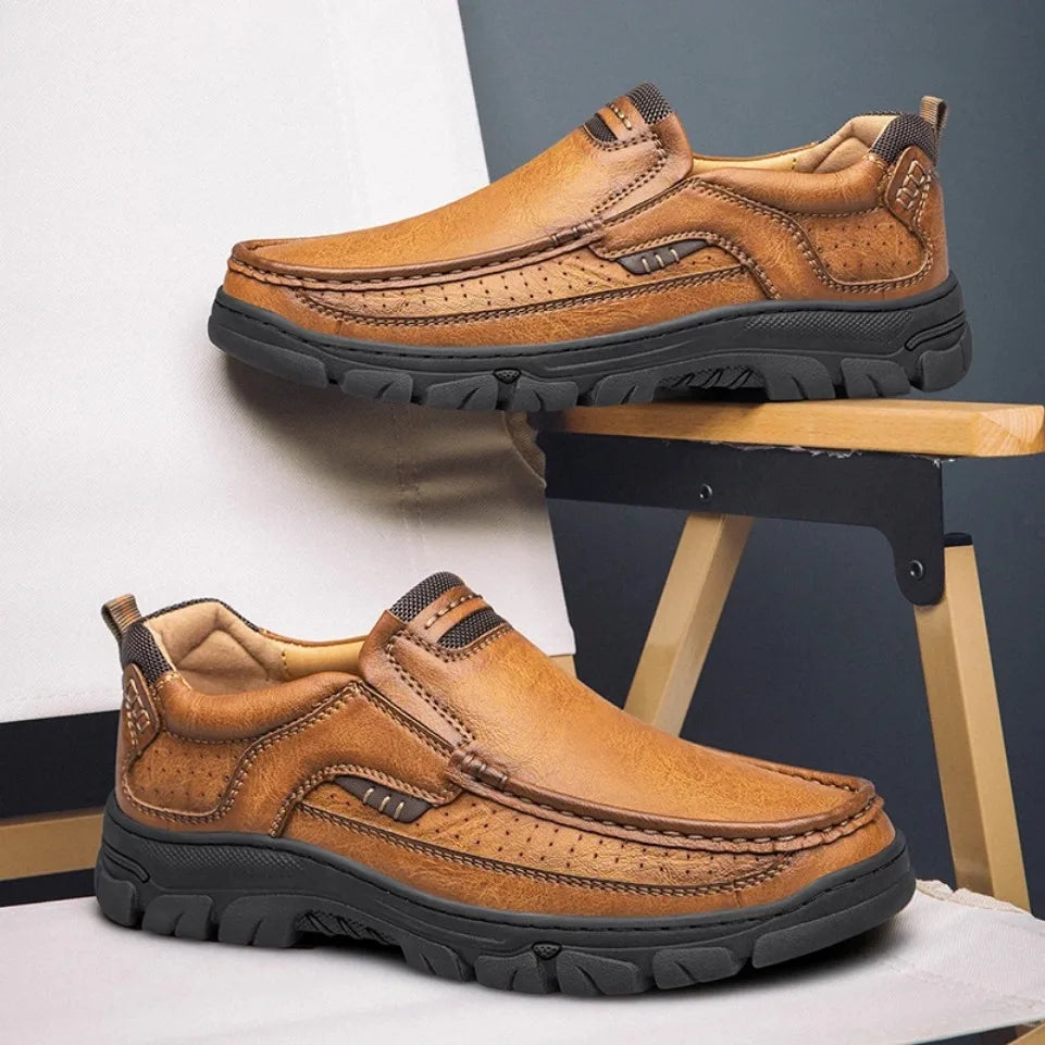 Men's Slip-On Casual Leather Shoes 2026 Wear-Resistant Anti-Skid Round Toe Loafers Thick Bottom Dress Footwear chaussure hommes