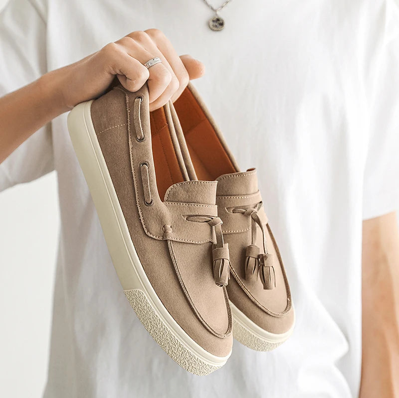 Suede Leather Handmade Loafers Leisure Walk Male Casual Shoes New Design Casual Slip on Flats Versatile Driving Shoes Moccasins