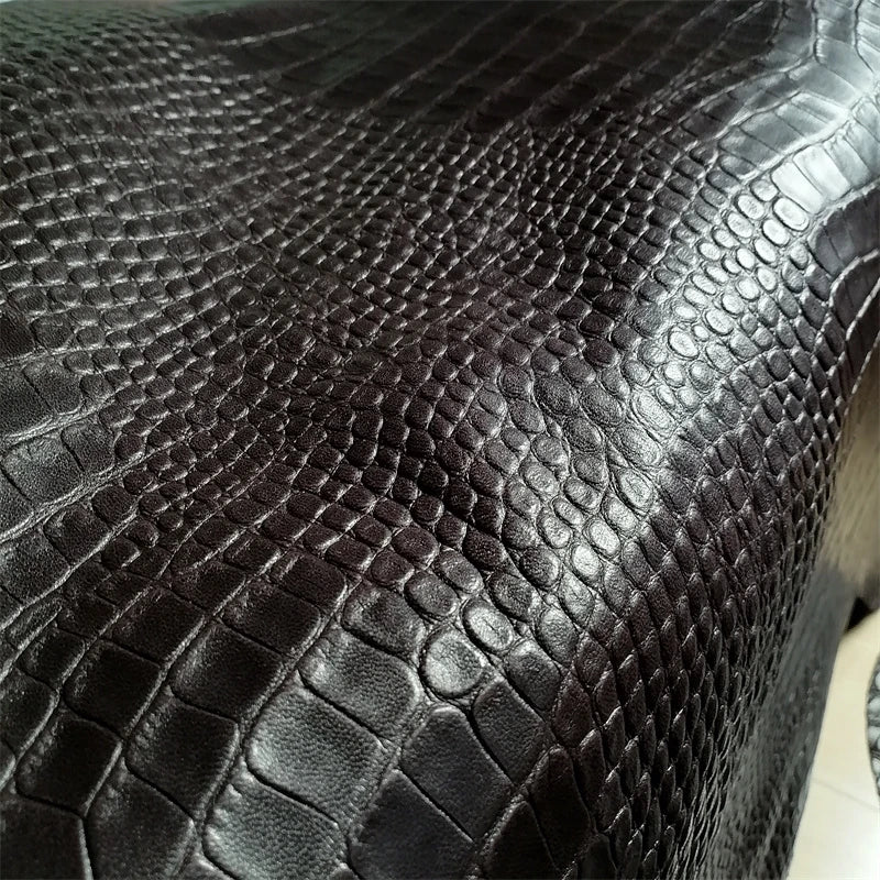 0.8mm Red-brown Crocodile Sheepskin.Top-grain Leather. Genuine Leather Fabric.Handmade DIY for Motorcycle Suits.Whole Sheepskin
