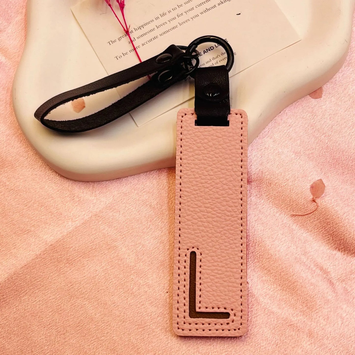 Accessory Display Hook Making Supplies Key Ring Pendant Keychain Accessories Keyring Holder Charm Gift 26 Letters Leather