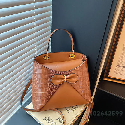 2026 New Women's Handbag Fashion High Quality Bow Women's Shoulder Bag Advanced Versatile Multi Functional Mobile Storage Bag