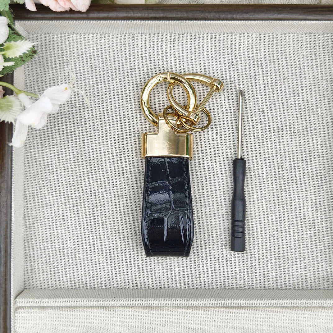 New Style Leather Car Keychain Motorcycle Holder Pendant Charm Keychain Accessories Gift for Gadget Jewelry