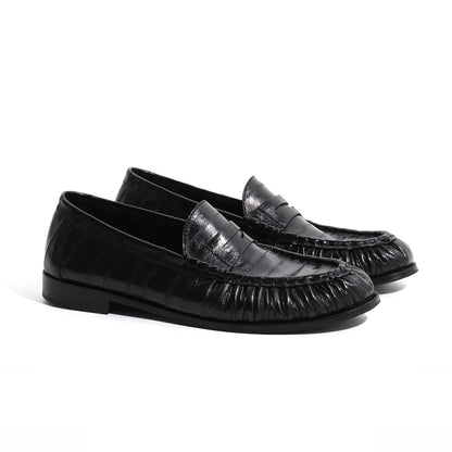 Loafers for men's eel skin pleated design a top layer cowhide slip in formal dress shoe suitable for casual work and commuting