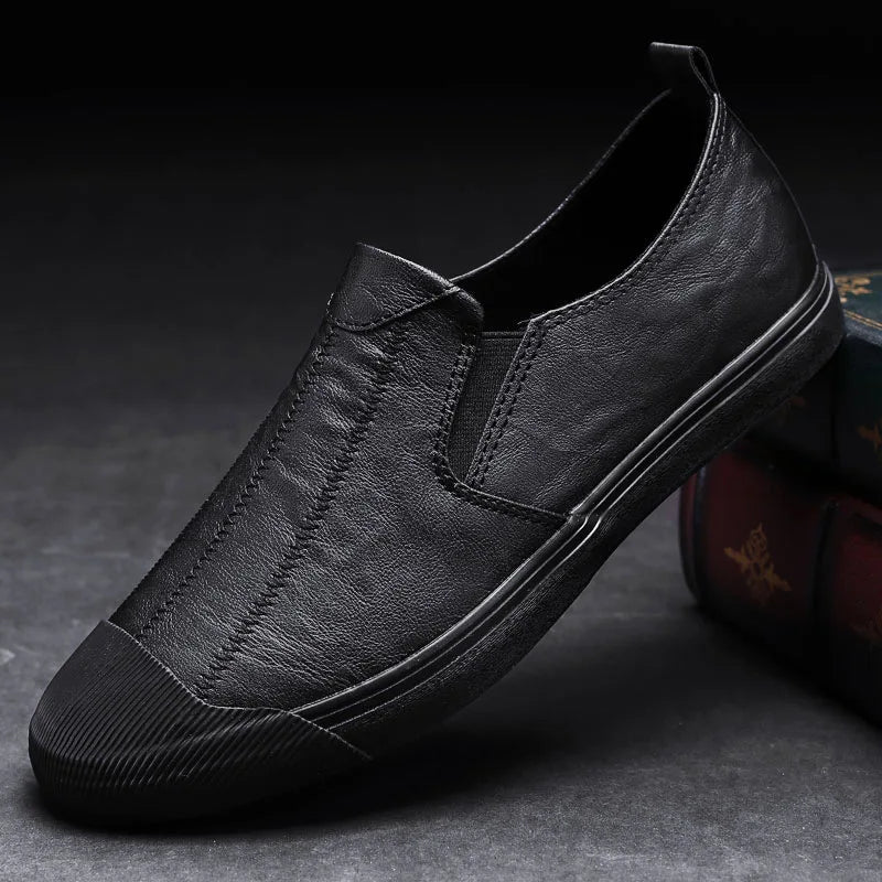 New Shoes for Men Leather Casual Shoes Spring Summer Fashion Men Slip-On Loafers Lightweight Leisure Flat Shoes