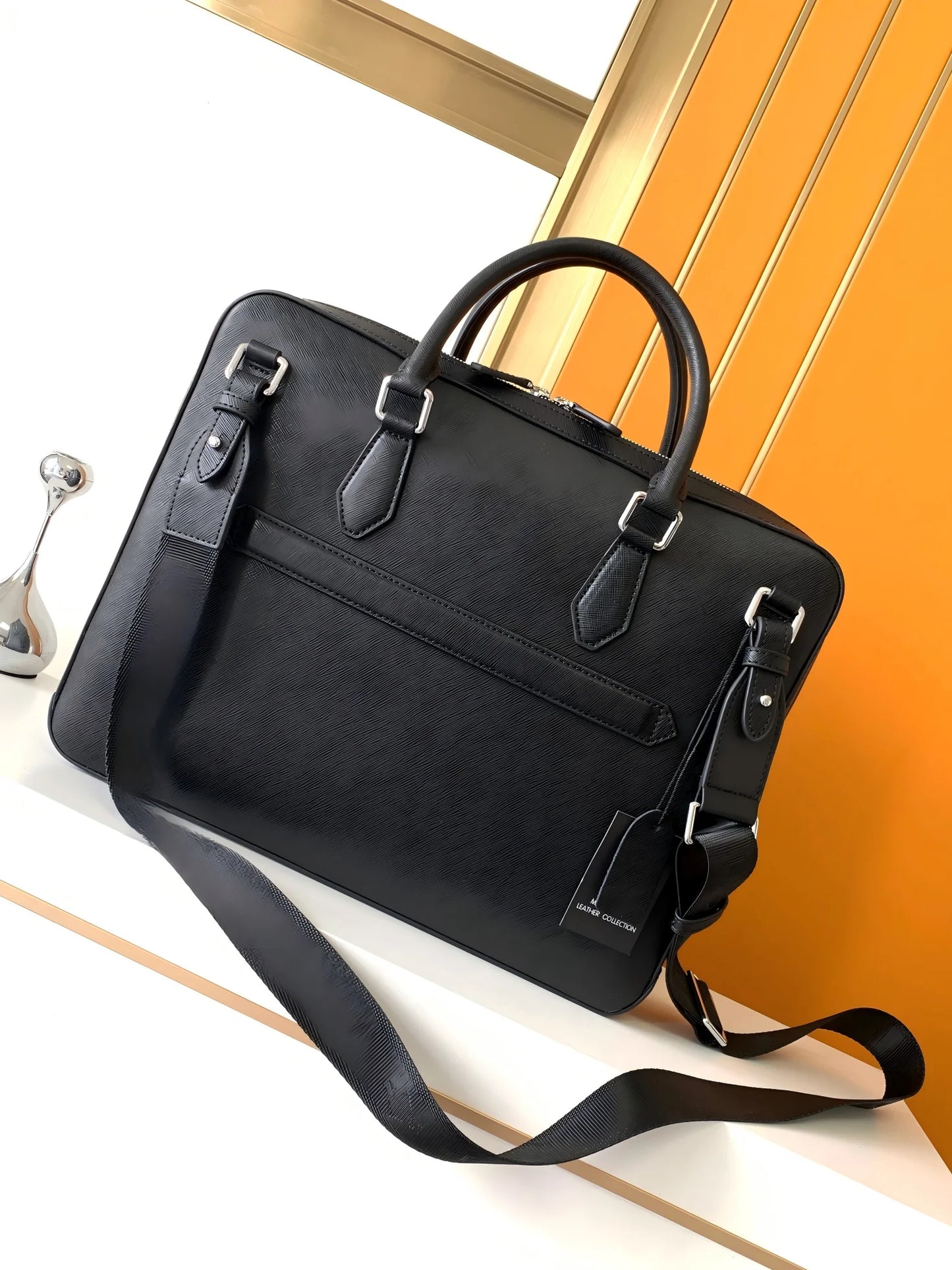 Bag  Premium Genuine Leather Briefcase for Men, New Fashion Business Casual Handbag & Laptop Bag