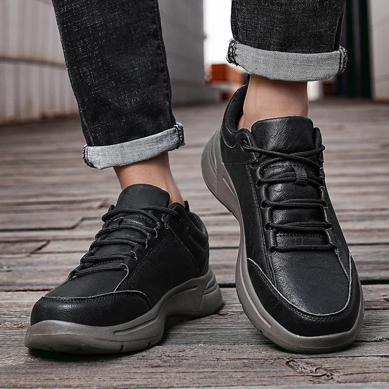 2025 New Men's Leather Casual Shoes Four Seasons Fashion Lightweight Business Shoes Men's Soft Sole Plus Size Men's Shoes 39-48