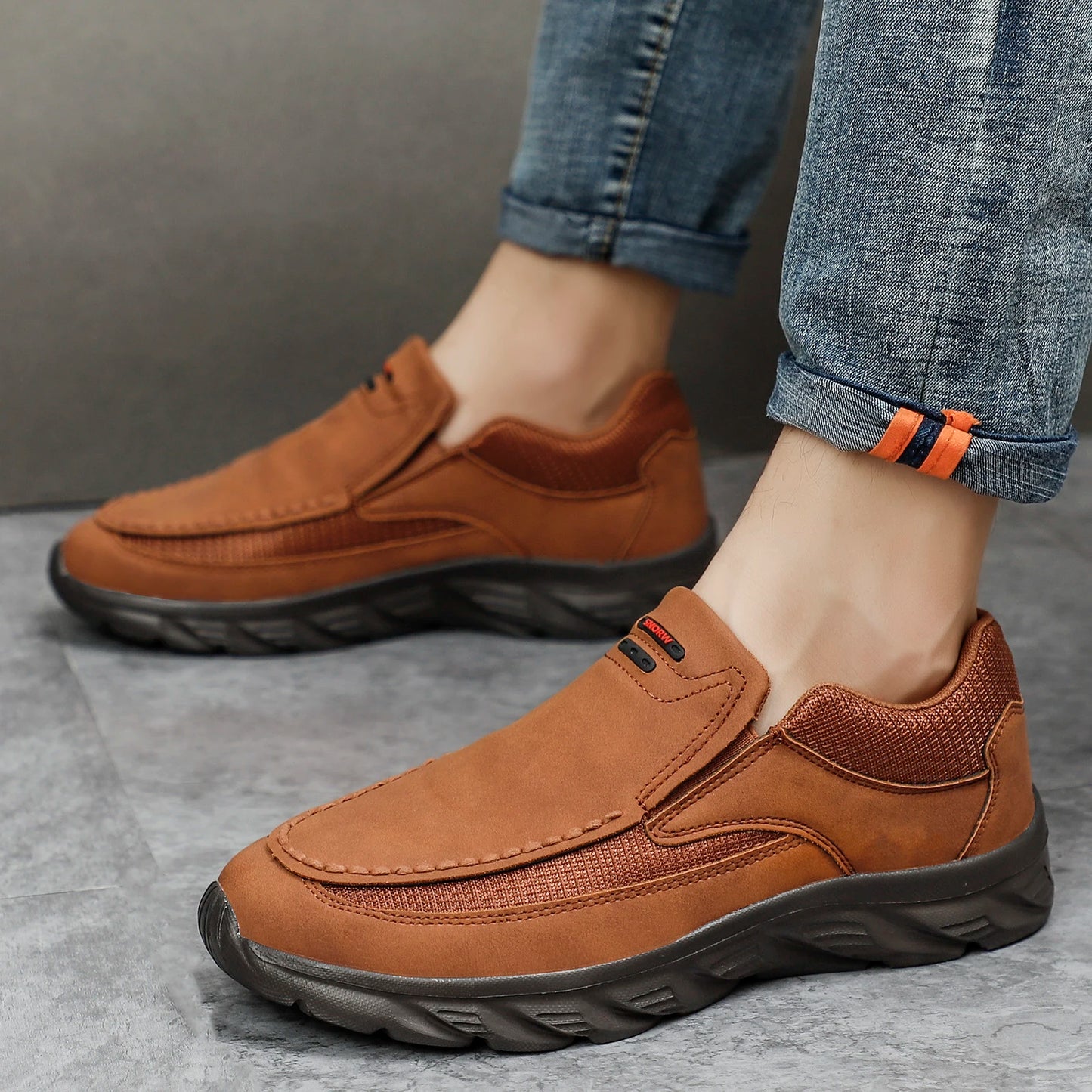 Men Leather Casual Shoes Breathable Loafers Men Sneakers New Male Comfortable Leather Flat Footwear Sneakers Men Shoes