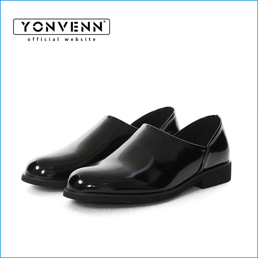 New leather men's shoes versatile for commuting slip in loafers lazy casual leather shoes trendy shiny and simple