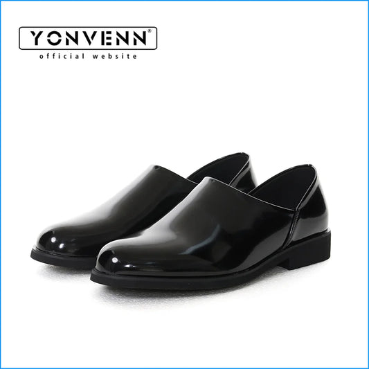 New leather men's shoes versatile for commuting slip in loafers lazy casual leather shoes trendy shiny and simple