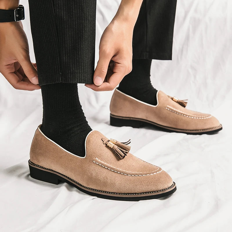 Italian Brand Cowhide Suede Pointed Toe Leather Shoes High Quality Men's Loafers Men's Casual Shoes British Style Flat Shoes