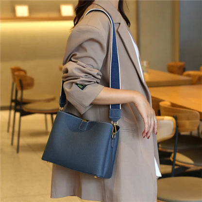 Women's Genuine Leather Handbag Luxury Bucket Style Casual Lady Fashion Shoulder Crossbody Messenger Bag for Girls 2025 Hot Sale