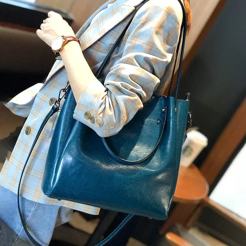 Genuine Leather Tote Bag for Women Large Capacity Oil Wax Leather Top Handle Shoulder Bag Vintage Luxury Designer Handbag