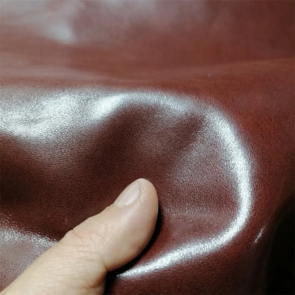 0.7/1.2mm Red-Brown Oil-Wax Sheepskin. Top-Grain Leather. Real Leather Fabric. DIY For Shoes.Bags By Hand. The Entire Sheepskin