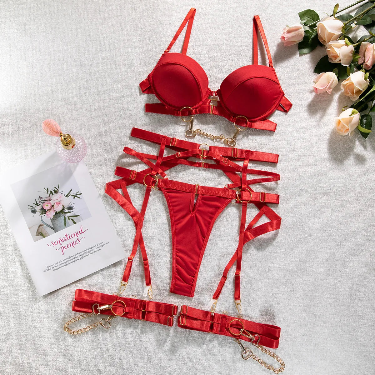 Sexy Fashion Metal Chain Motorcycle Accessories Solid Color Four-Piece Set Front Buckle Sexy Lingerie Set in Stock