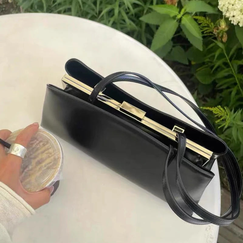 Luxury Leather Handbag For Women High-end Hardware Magnetic Suction Clip Design Elegant Minimalist Shoulder Underarm Bag Purse