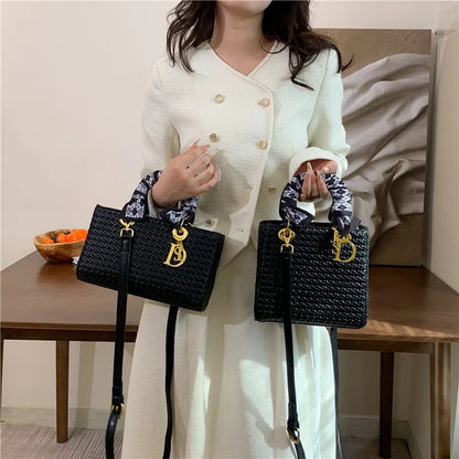 Luxury Leather Tote Bag for Ladies - Water-Resistant Designer Inspired Handbag with Interior Organizer