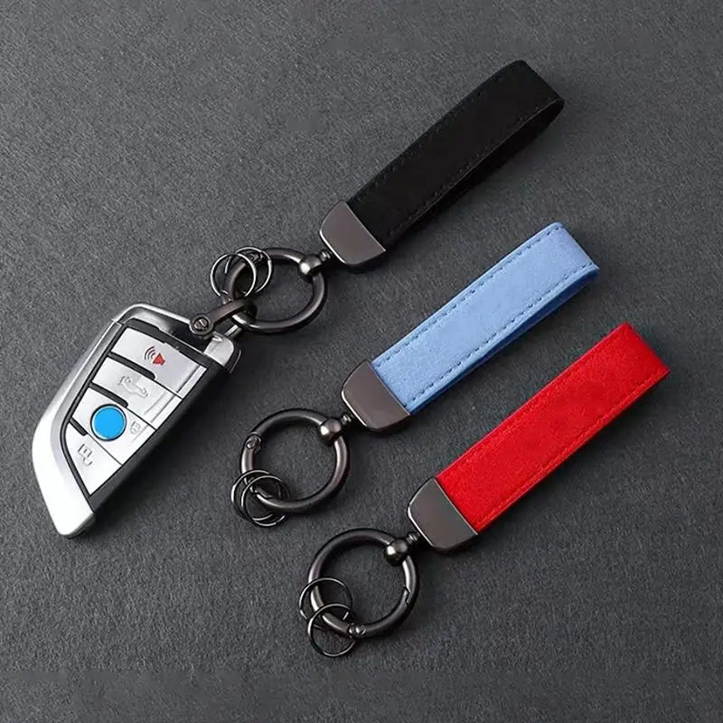 Leather Car Keychain, High-End Car Metal Key, Suede Pendant, Leather Ornament Metal Car Keychain Ring Accessories