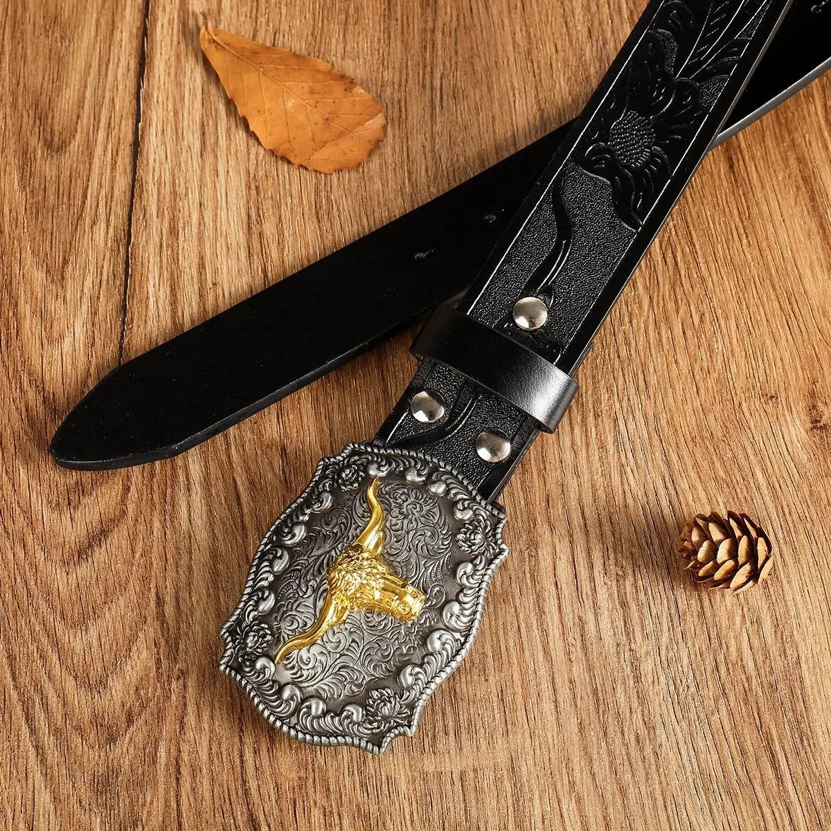 Men Western Cowboy Belt, Black Faux Leather with Embossed Pattern, Stylish Alloy Buckle, Cool Fashion Waist Belt for Daily Wear