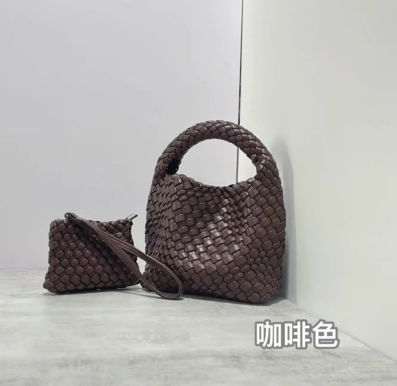 Woven Handbag for Women Soft PU Leather Knitted Tote Bag Fashion Woven Shoulder Bag Summer Beach Hobo Bag Minimalist Clutch